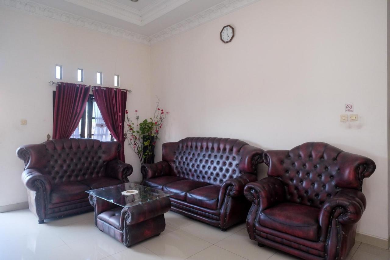 Reddoorz Near Umy Yogyakarta Hotel Ngabean ภายนอก รูปภาพ